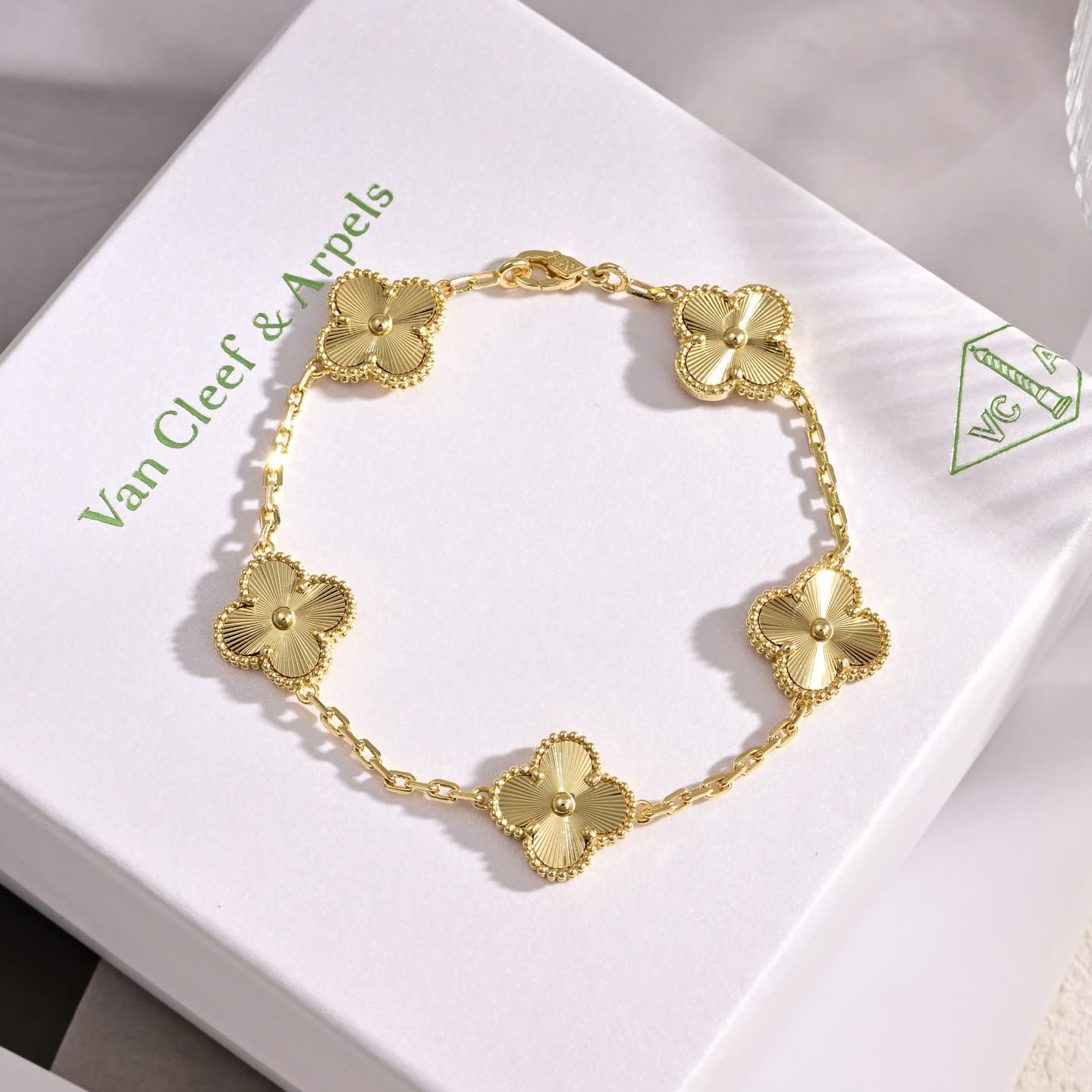 Van Cleef & Arpels Alhambra Bracelet